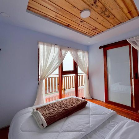 Tower Hill Cabin Dieng Buitenkant foto